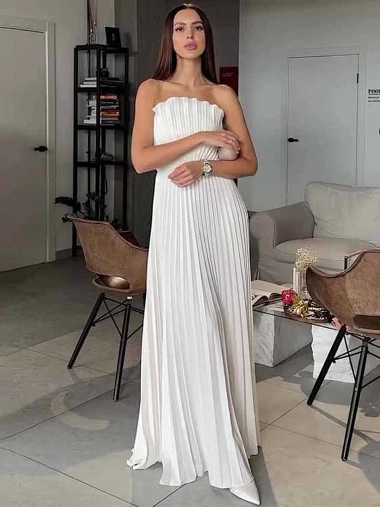 Robe Longue Plissée Élégante