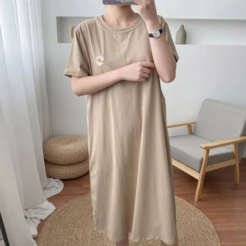 Robe d'allaitement à manches courtes confortable et décontracter