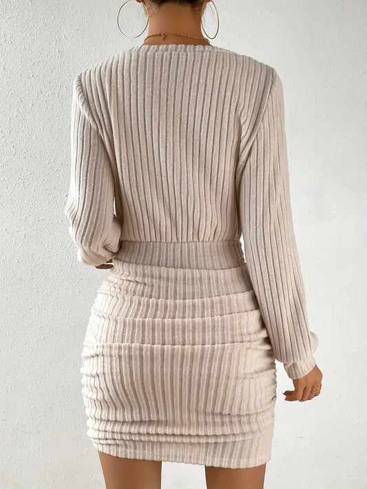 Robe Pull Femme Col V – Mini Robe Tricotée Moulante Automne Hiver