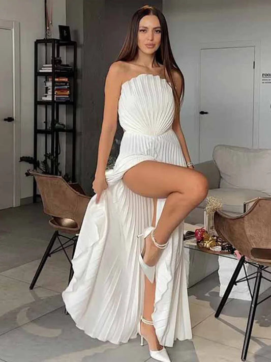 Robe Longue Plissée Élégante