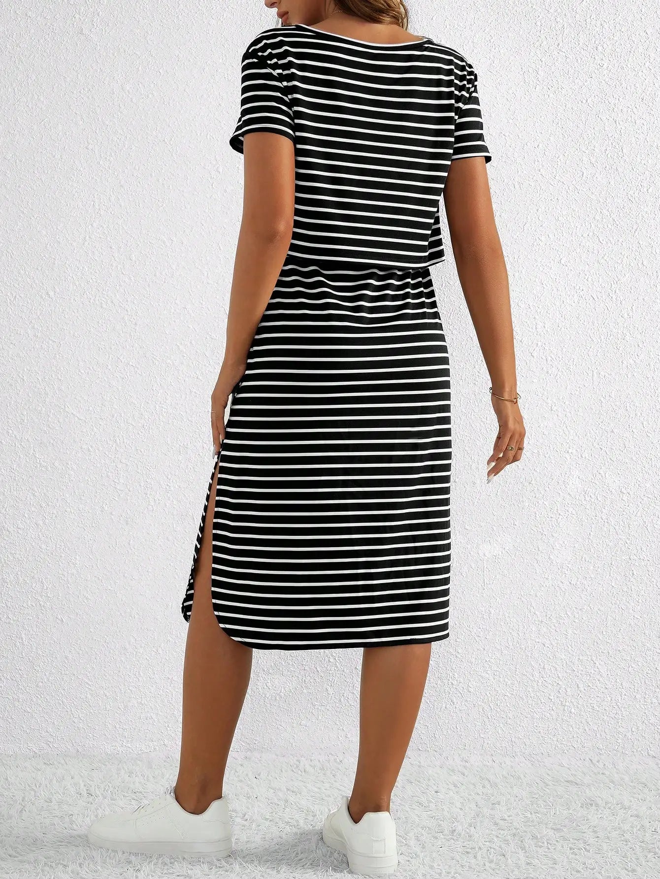 Robe Longue Maternité Allaitement – Élégance Rayée