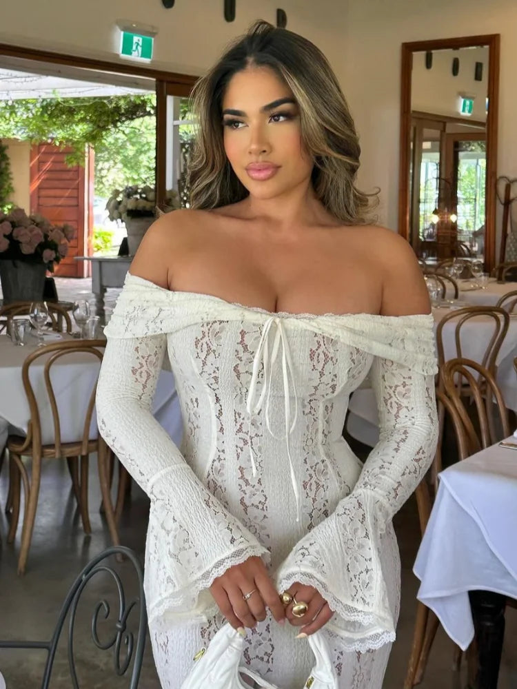 Robe de Soirée Transparente à Lacets , Tenue Sexy, Ajourée, Manches Évasées, Enveloppée sur la Poitrine