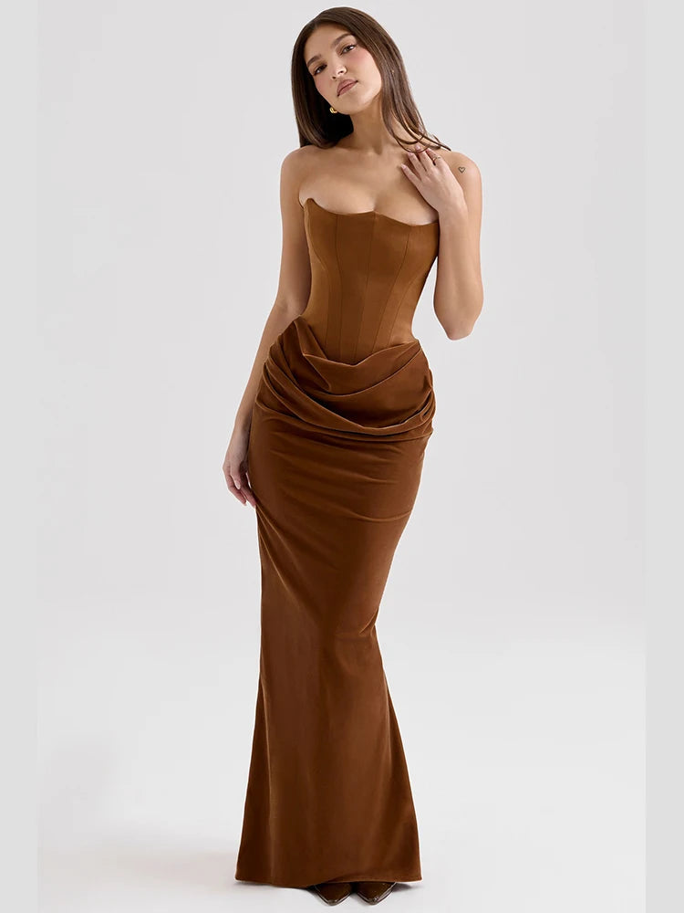 Robe Longue Satin Été 2025 – Élégante, Bustier, Queue de Poisson, Taille Cintrée, Plissée, Sexy & Chic