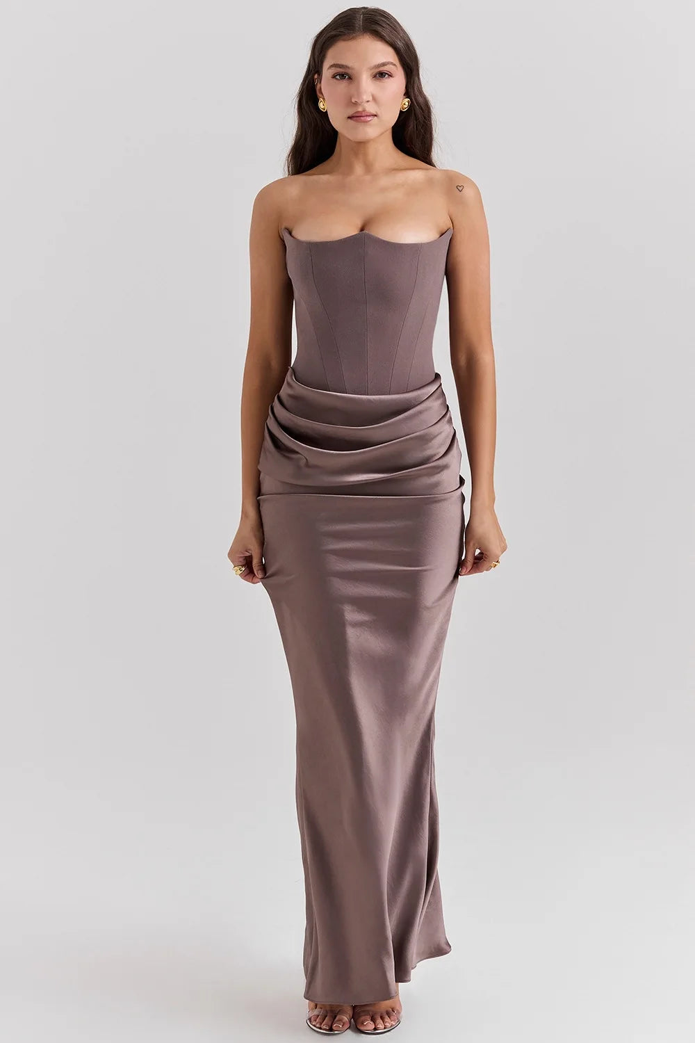 Robe Longue en Satin Sans Bretelles