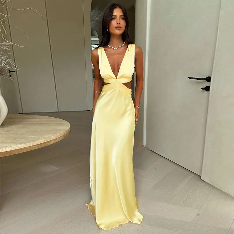 Robe Longue – Col V Profond, Sans Manches, Fendue, Dos Nu, Taille Haute