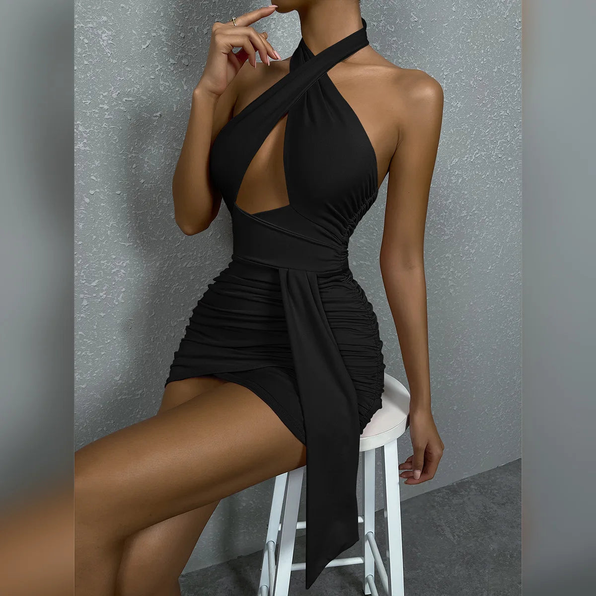 Robe Moulante Sexy Dos Nu Découpe Plissée