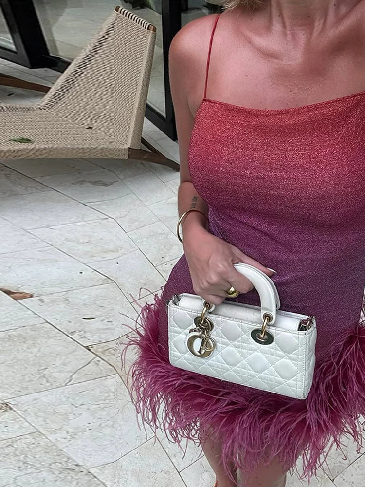 Robe Femme Licou à Paillettes & Plumes