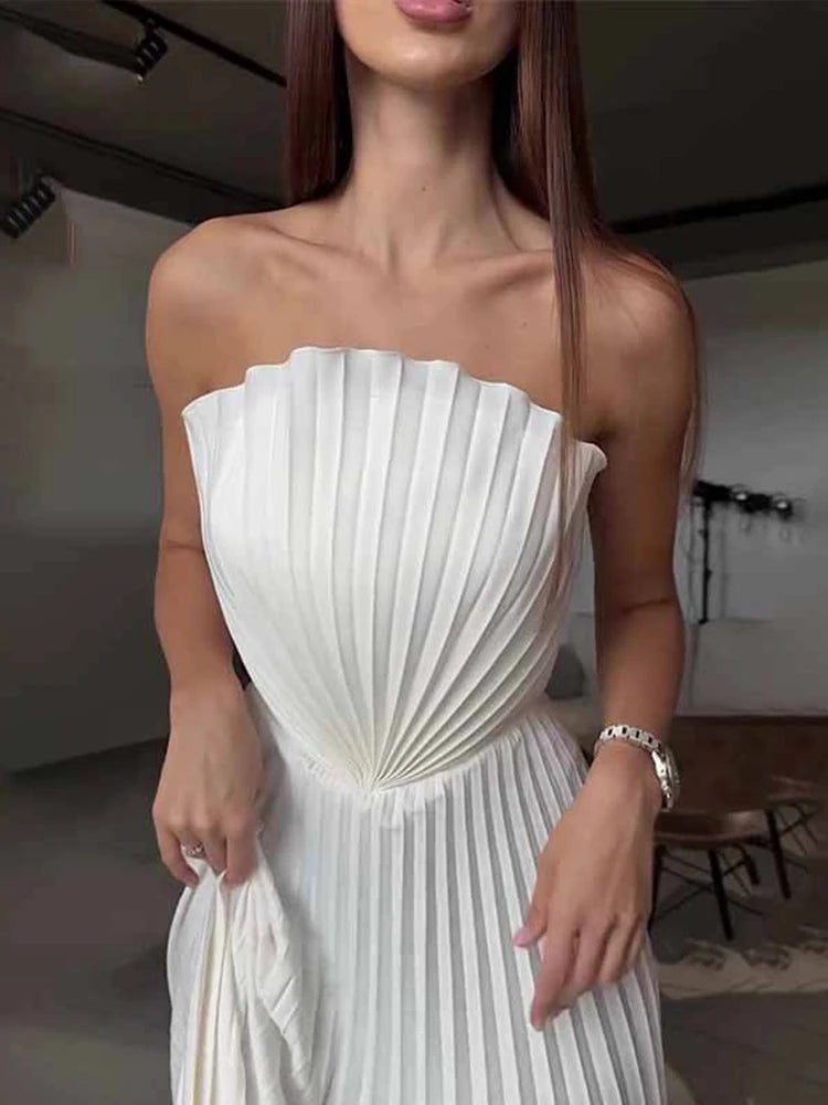 Robe Longue Plissée Élégante
